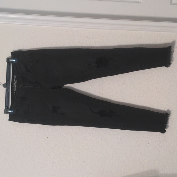 American Eagle Outfitters Denim - American Eagle Outfitters Women's Distressed Super Stretch Black Jeans. Size 8 R